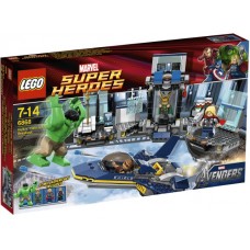6868 SUPER HEROES Hulks Helicarrier Breakout 